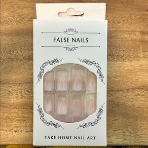 Pink False Nails Set